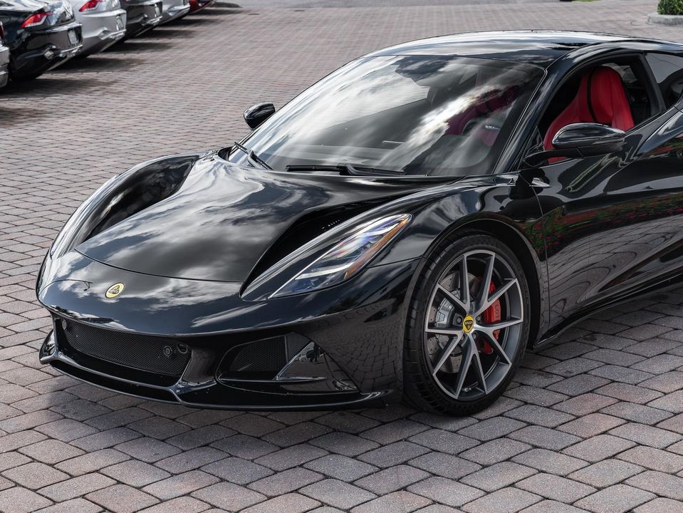 2024 Lotus Emira