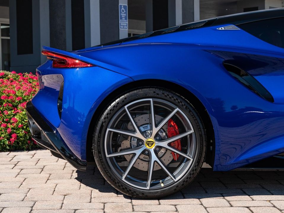 2024 Lotus Emira