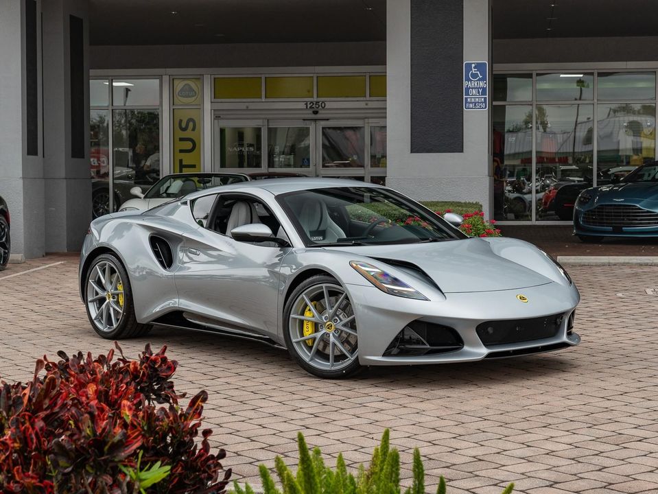 2024 Lotus Emira