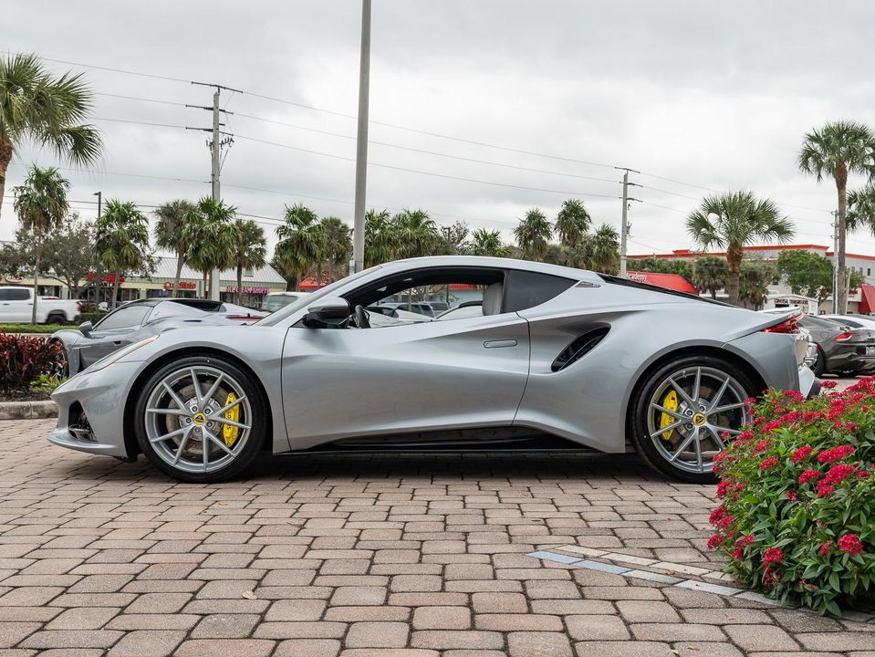 2024 Lotus Emira