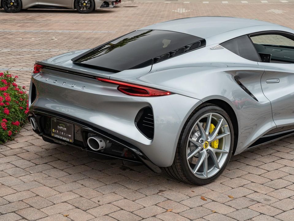2024 Lotus Emira