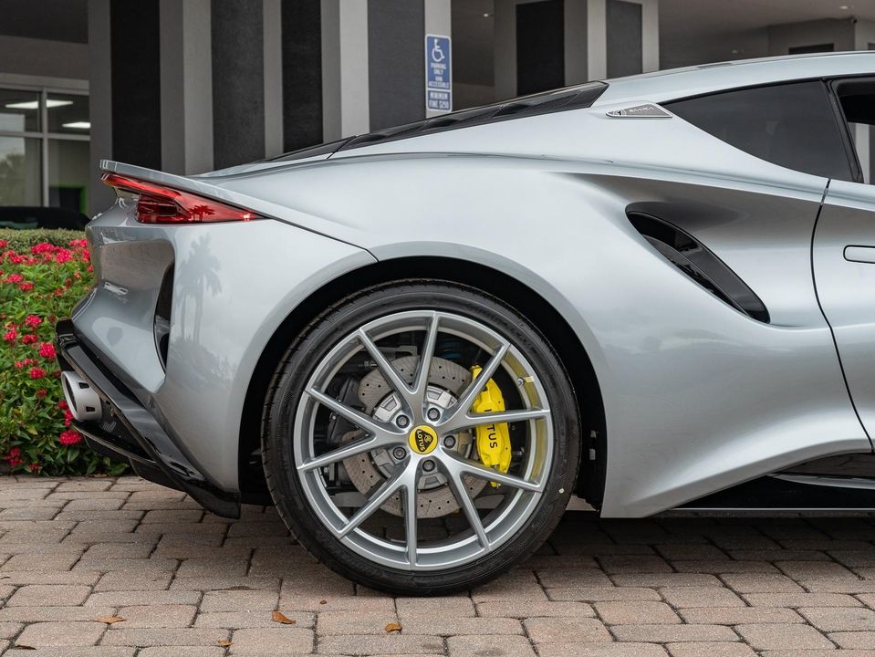 2024 Lotus Emira