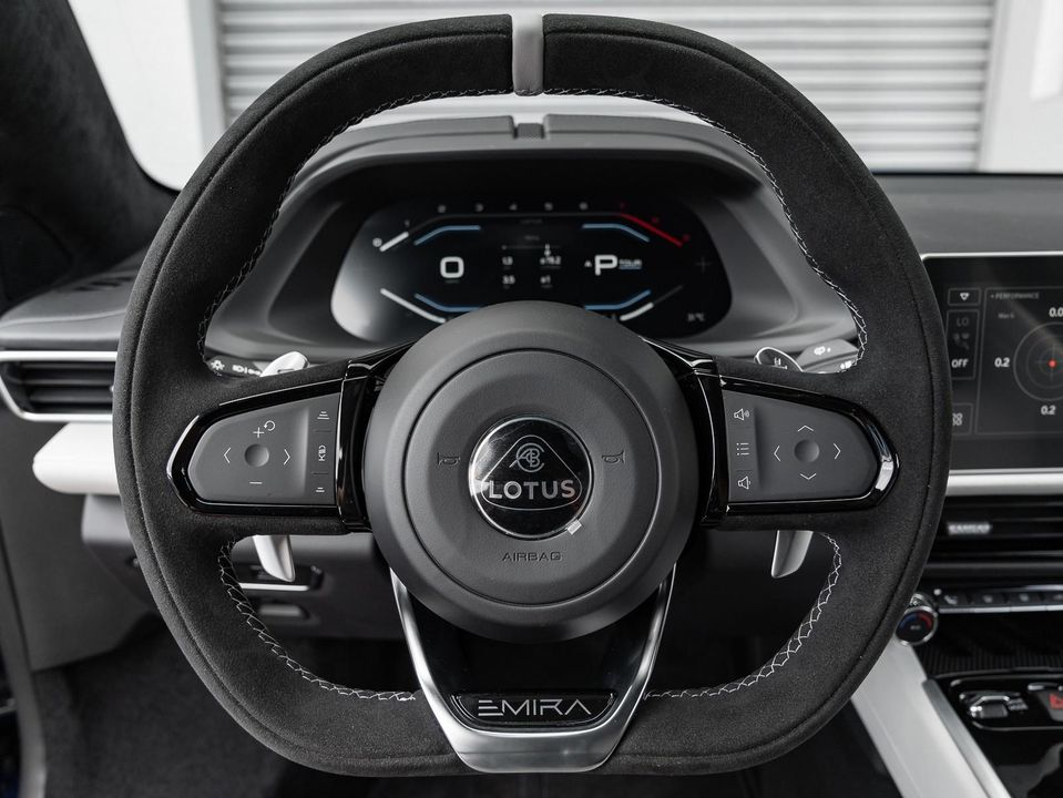 2024 Lotus Emira