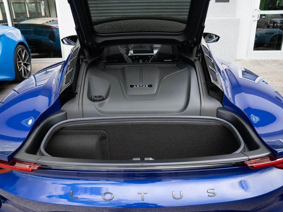 2024 Lotus Emira