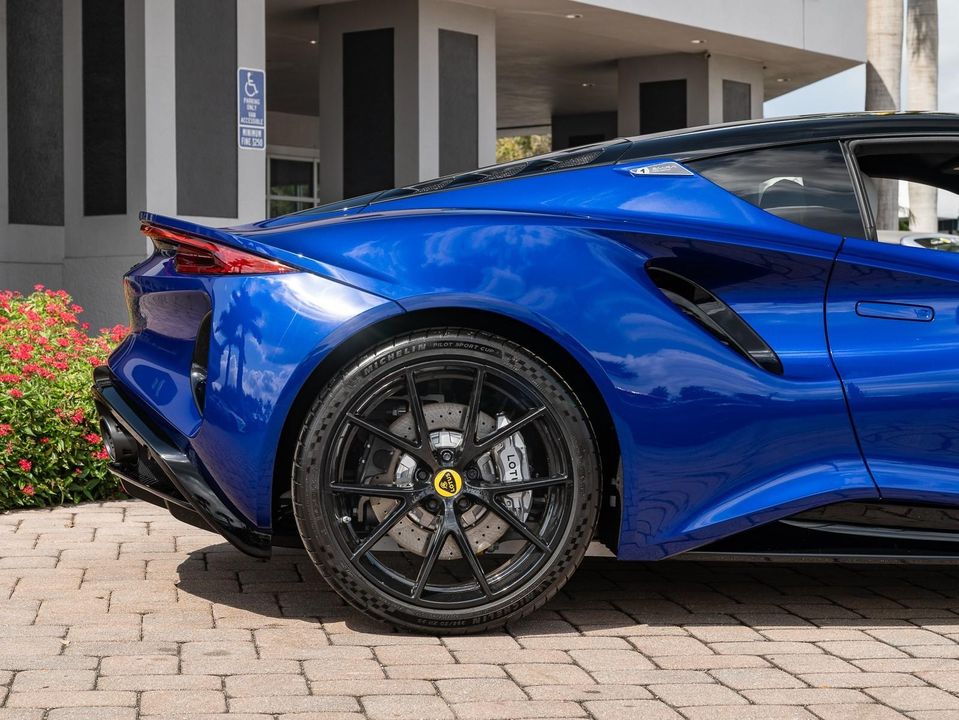 2024 Lotus Emira