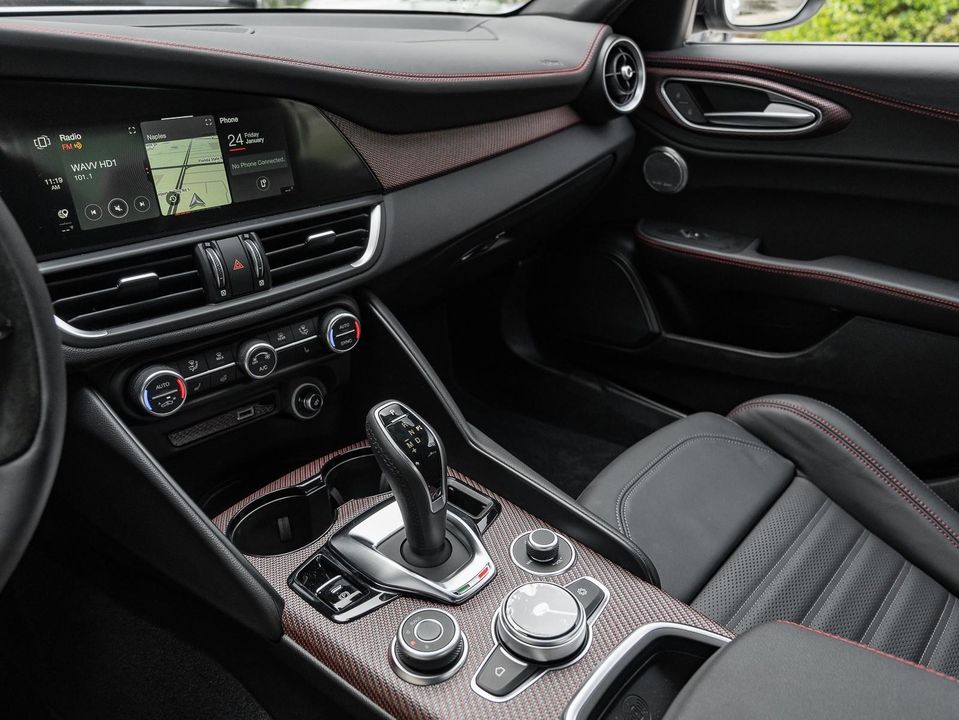 2024 Alfa Romeo Giulia