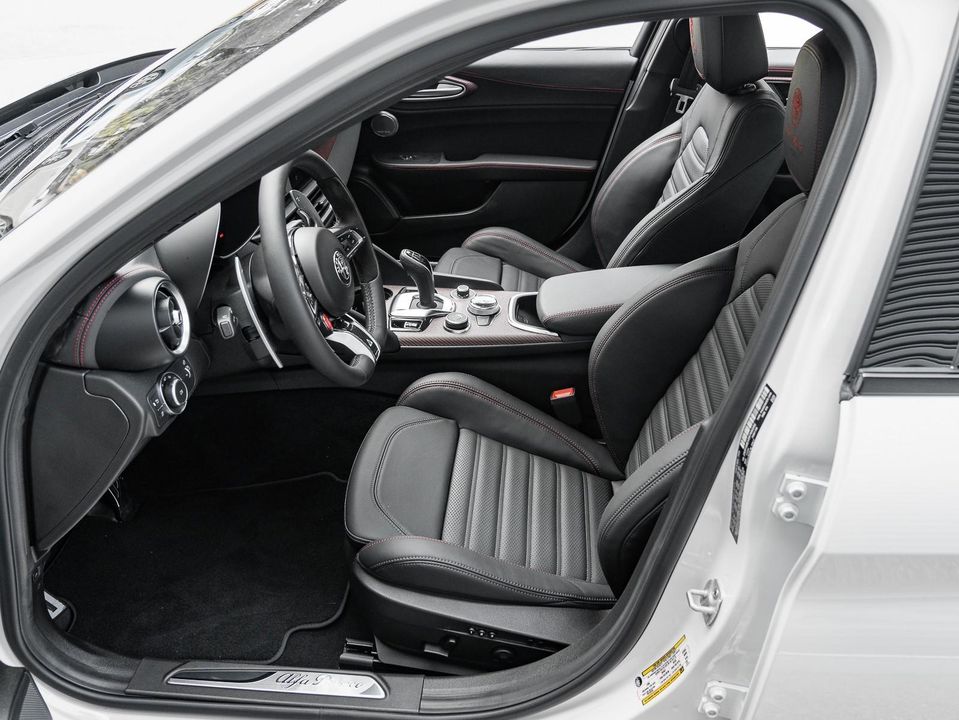 2024 Alfa Romeo Giulia
