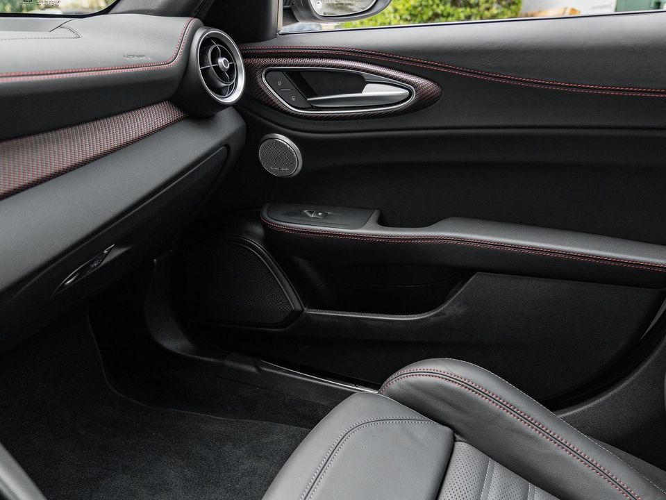 2024 Alfa Romeo Giulia