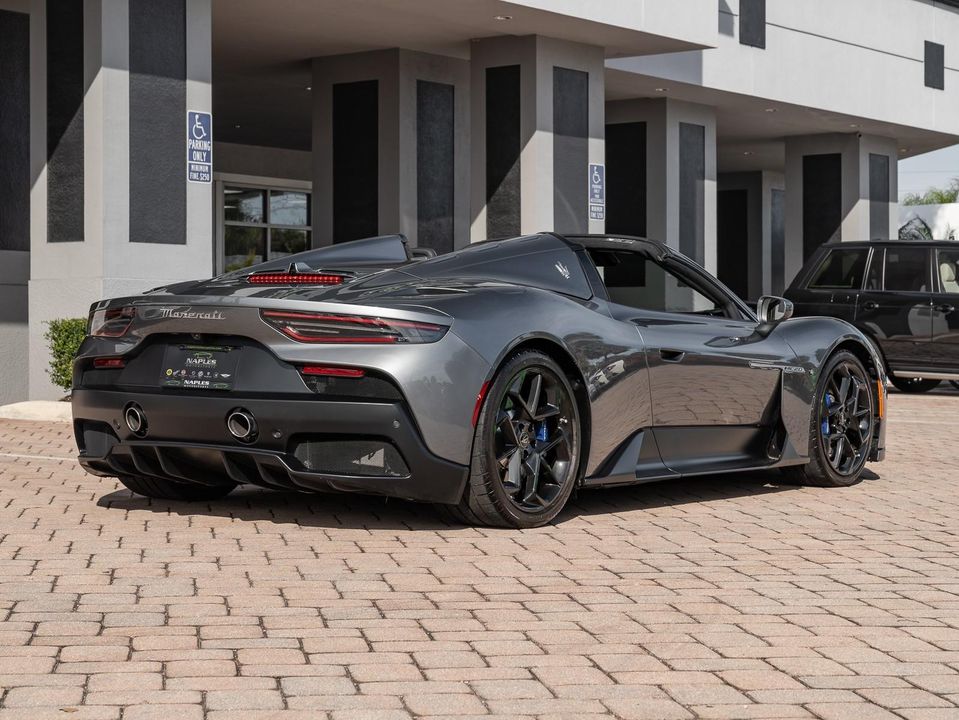 2023 Maserati MC20