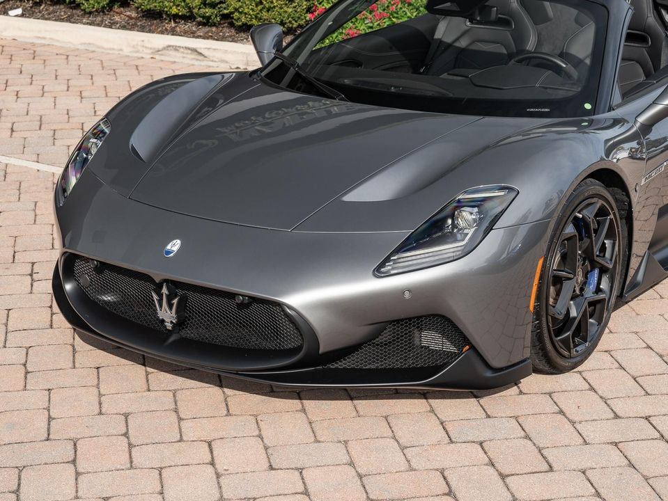 2023 Maserati MC20