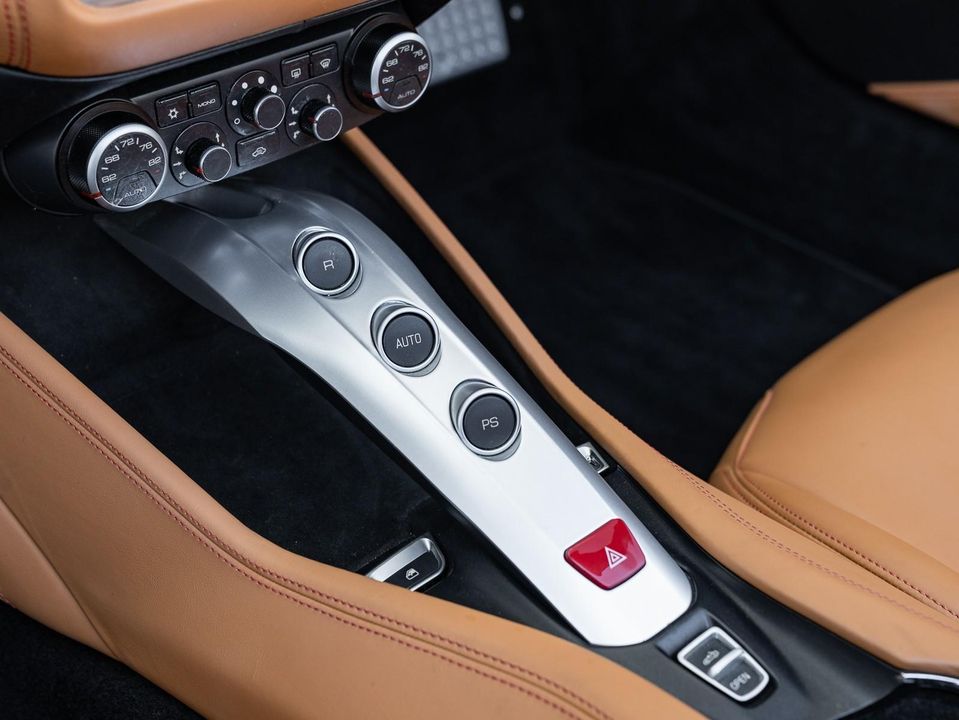 2017 Ferrari California T