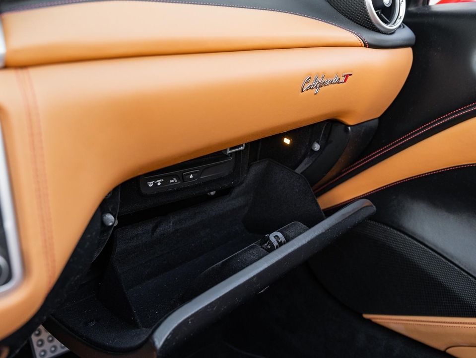 2017 Ferrari California T
