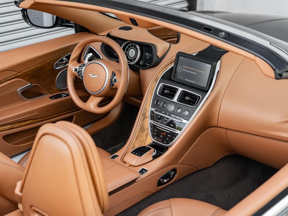 2019 Aston Martin DB11