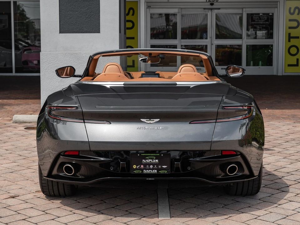 2019 Aston Martin DB11