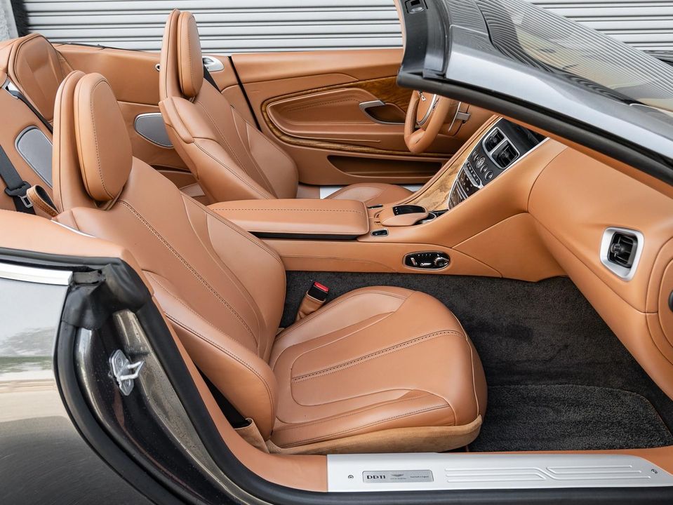 2019 Aston Martin DB11