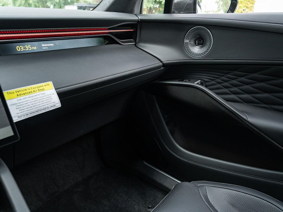 2025 Lotus Eletre