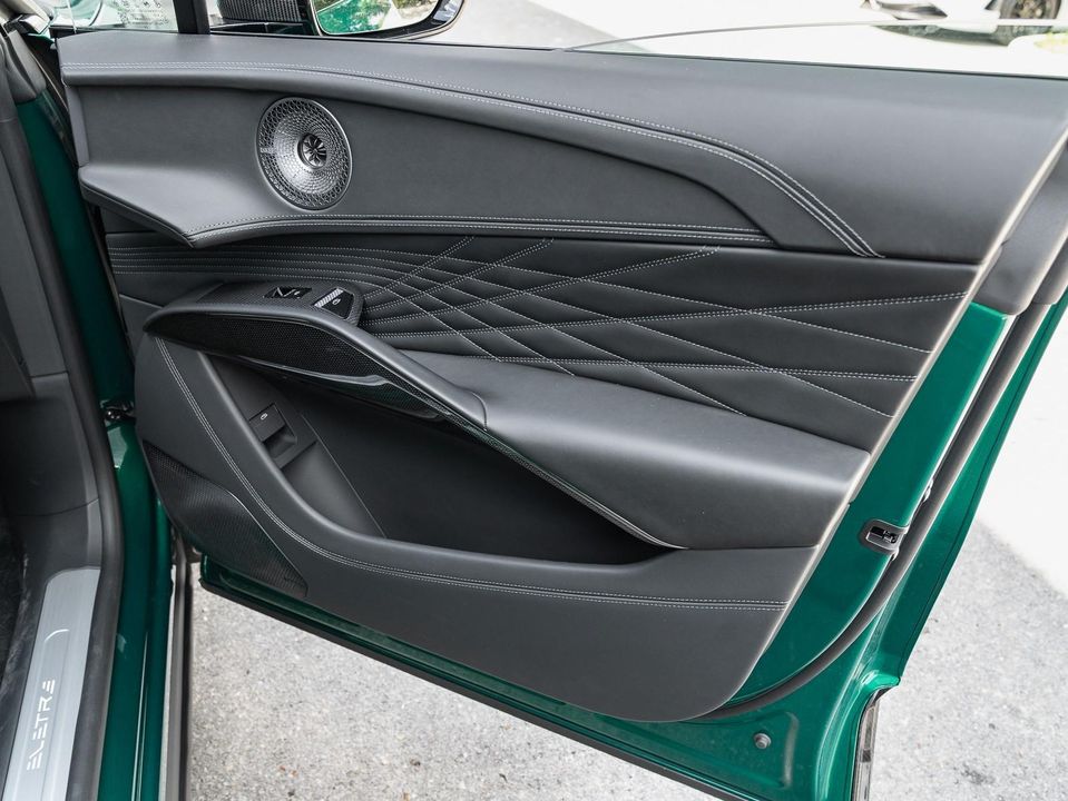 2025 Lotus Eletre