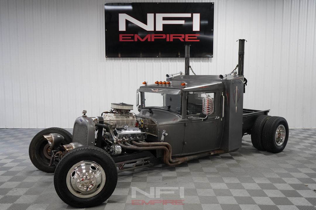 1928 FORD MODEL A CUSTOM SEMI