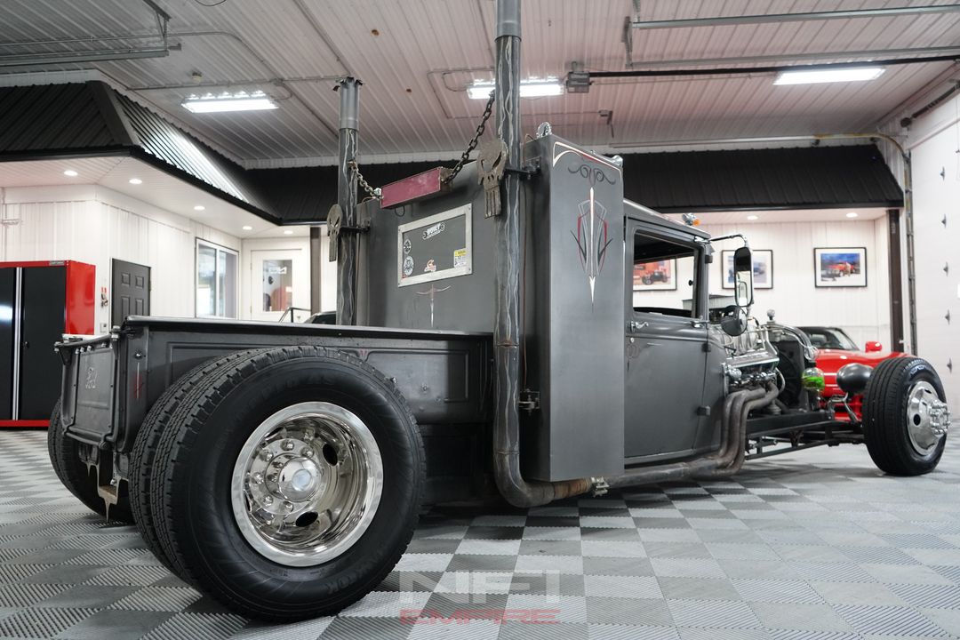 1928 FORD MODEL A CUSTOM SEMI