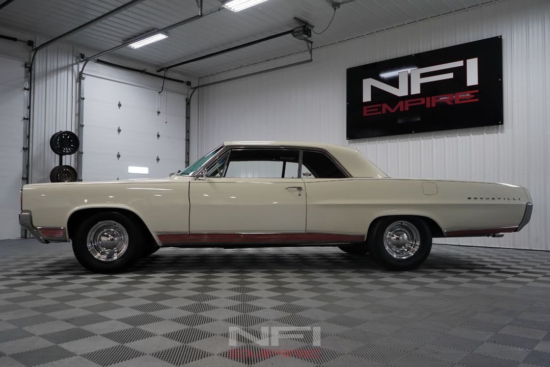1964 Pontiac Bonneville