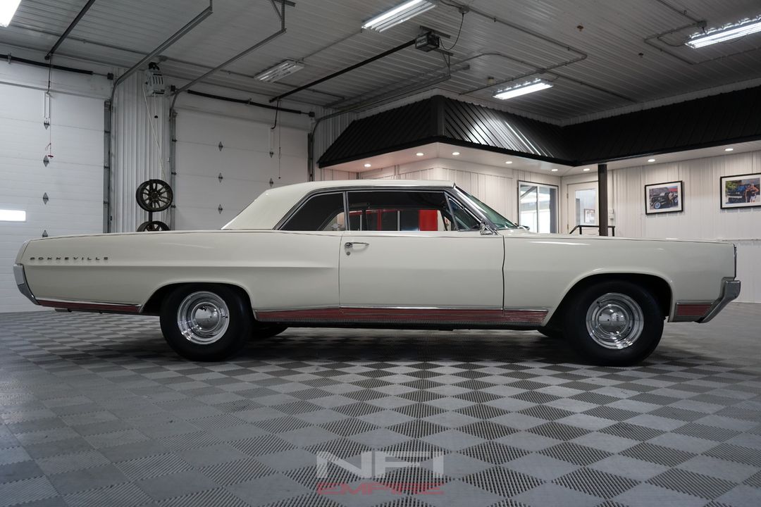 1964 Pontiac Bonneville