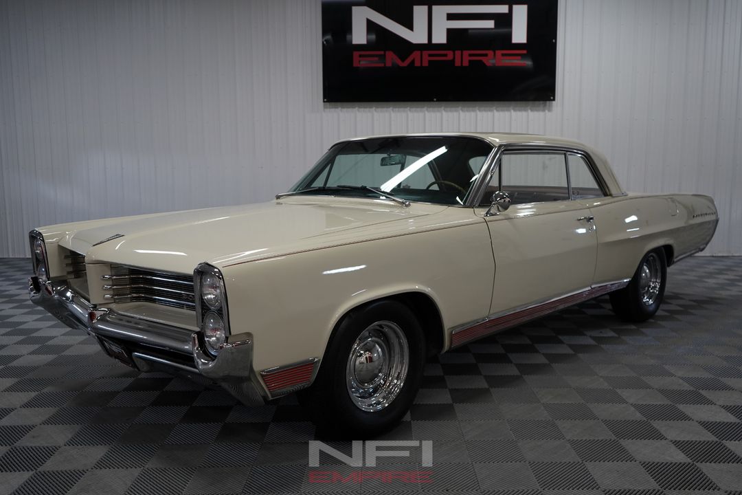 1964 Pontiac Bonneville