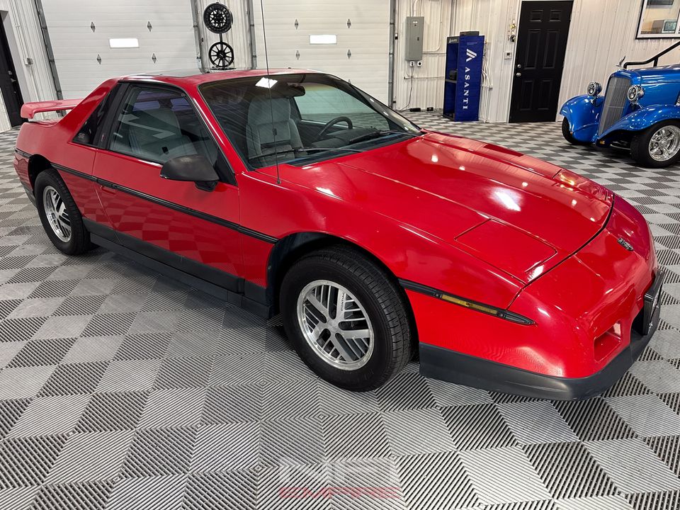 1986 Pontiac Fiero