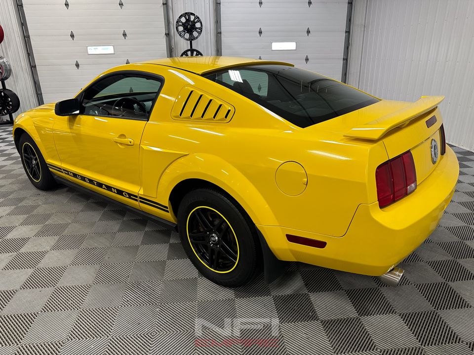 2005 Ford Mustang