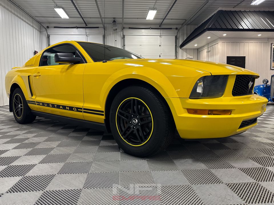 2005 Ford Mustang