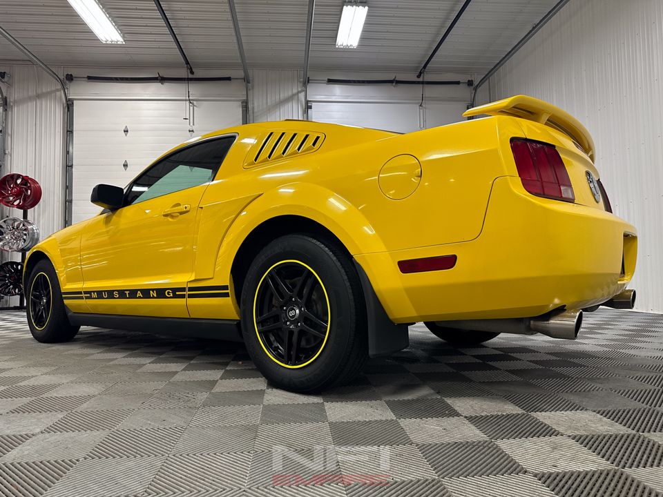 2005 Ford Mustang