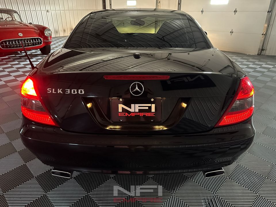 2009 Mercedes-Benz SLK-Class