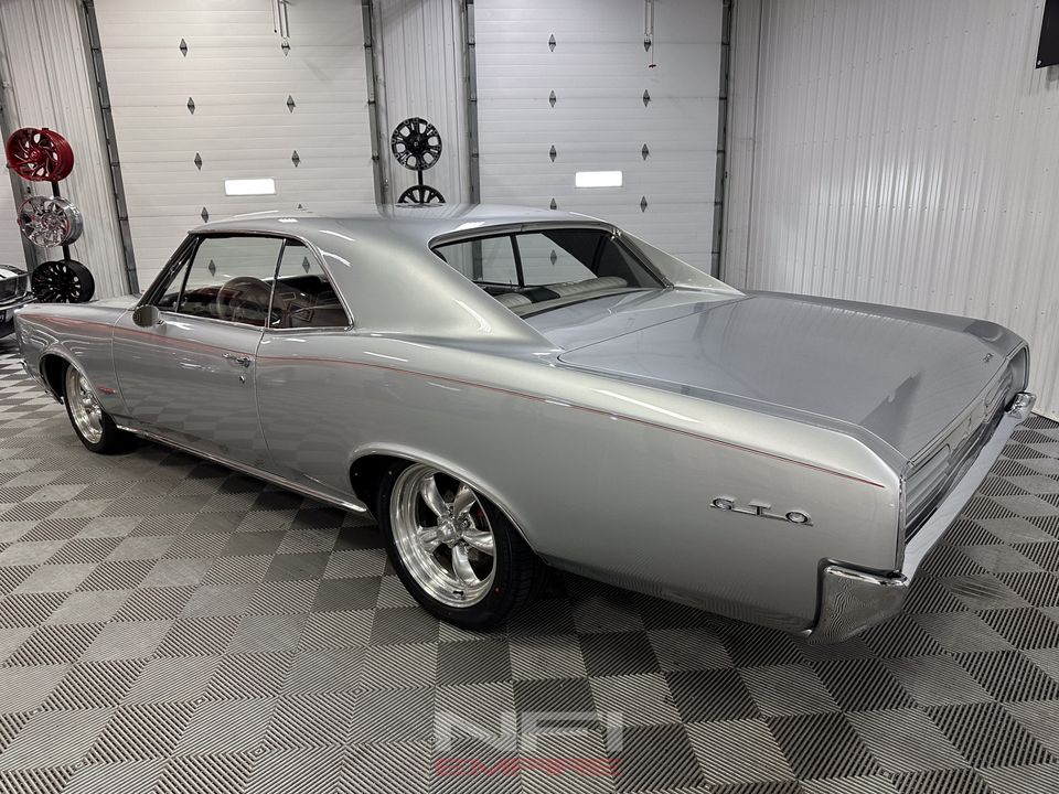 1966 PONTIAC GTO