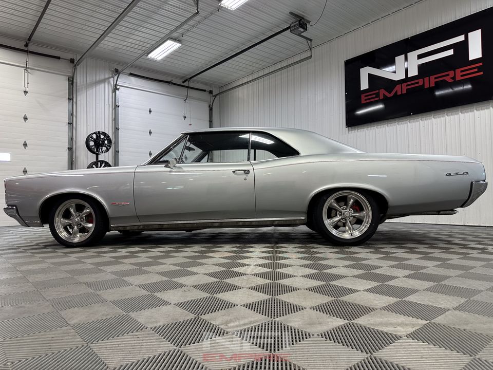 1966 PONTIAC GTO