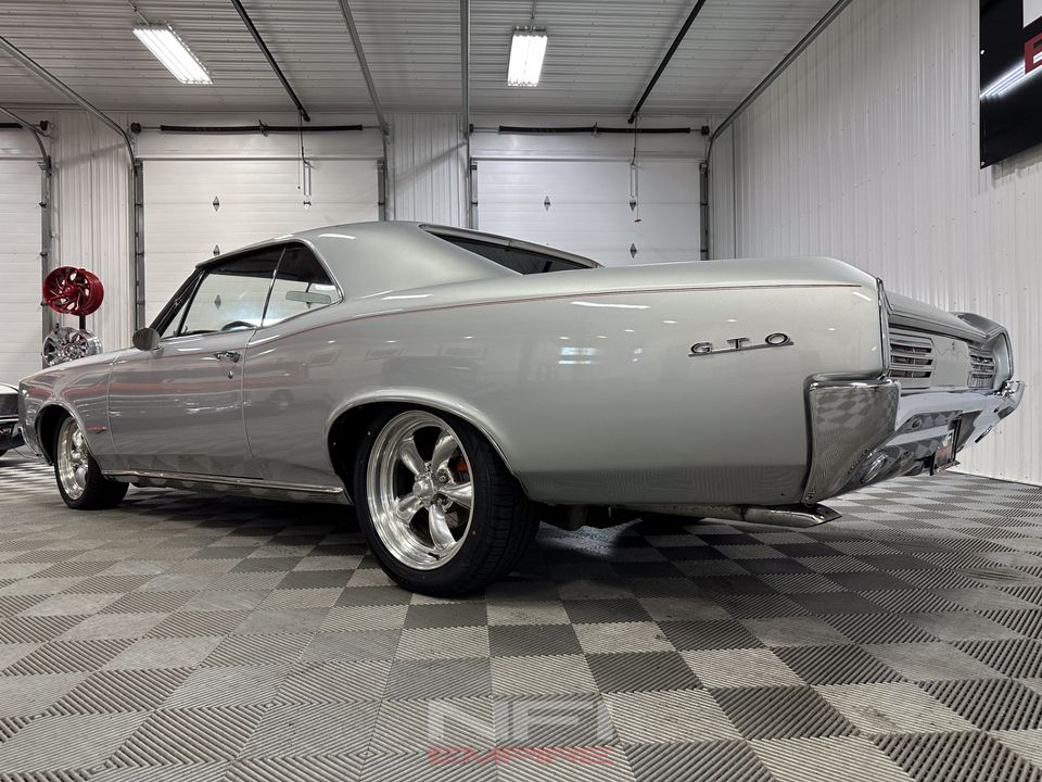1966 PONTIAC GTO