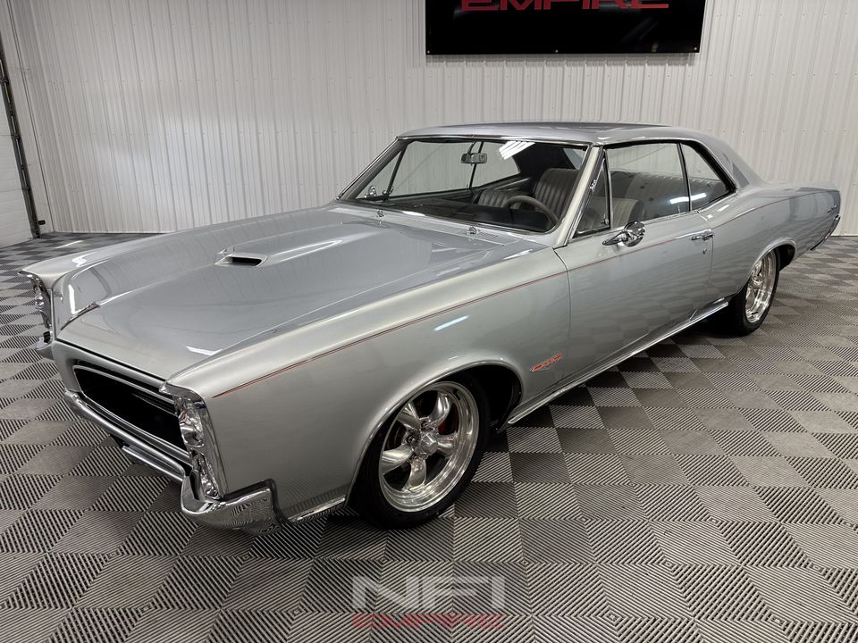 1966 PONTIAC GTO
