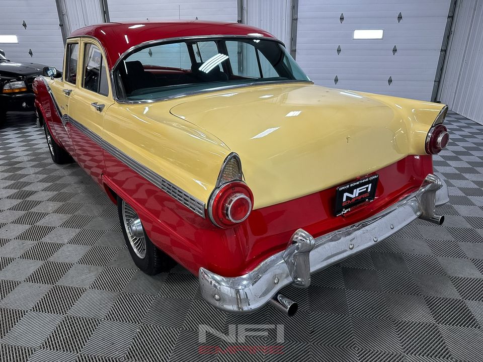1956 Ford Fairlane