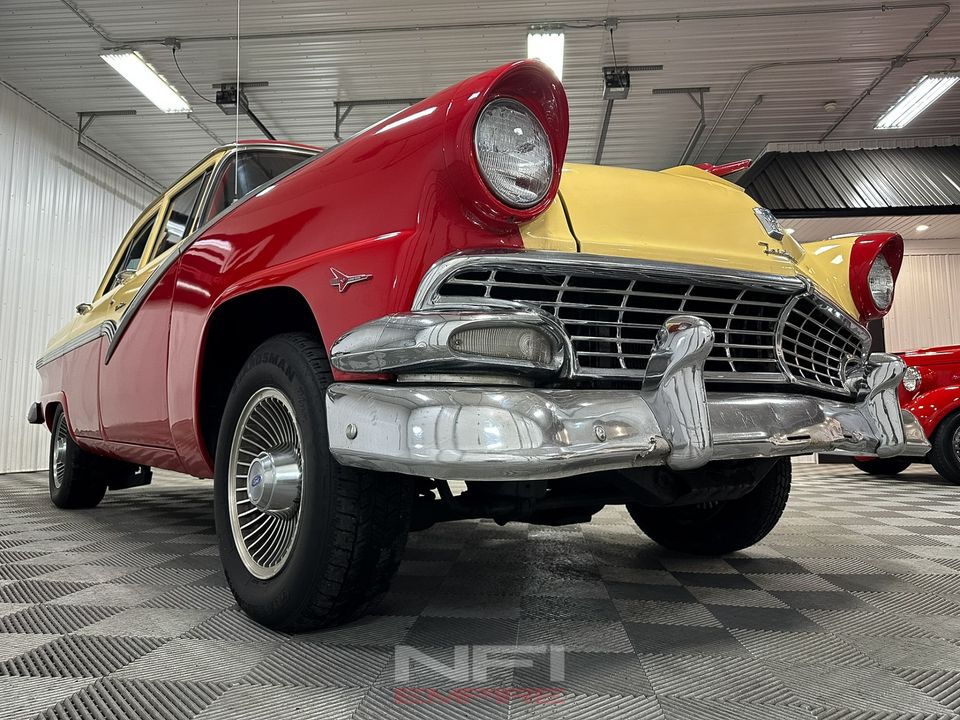 1956 Ford Fairlane