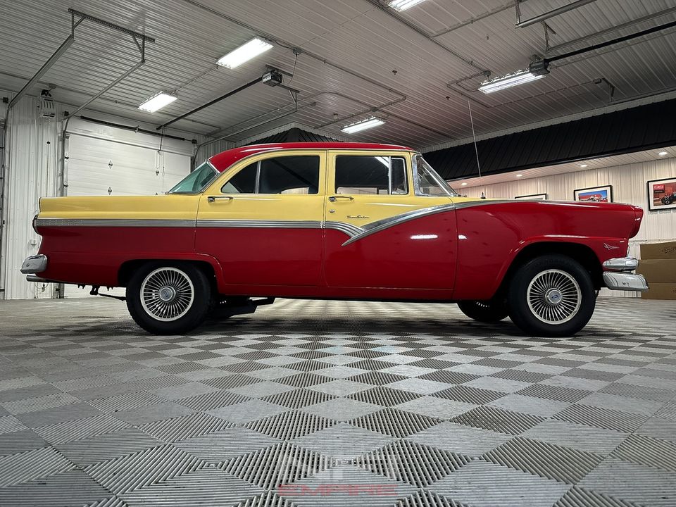 1956 Ford Fairlane