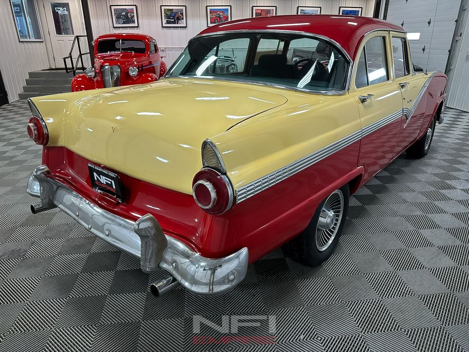 1956 Ford Fairlane