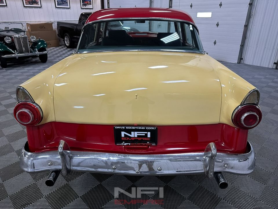 1956 Ford Fairlane