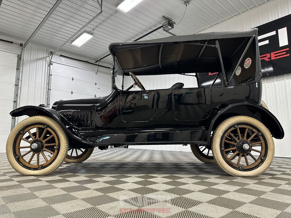 1916 Buick D-Series