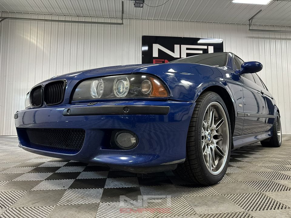 2002 BMW M5