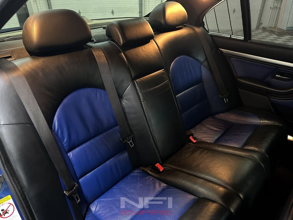 2002 BMW M5