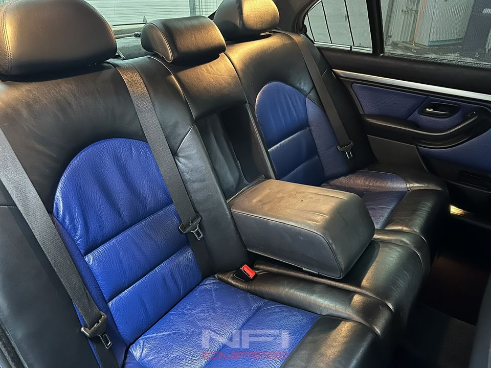 2002 BMW M5