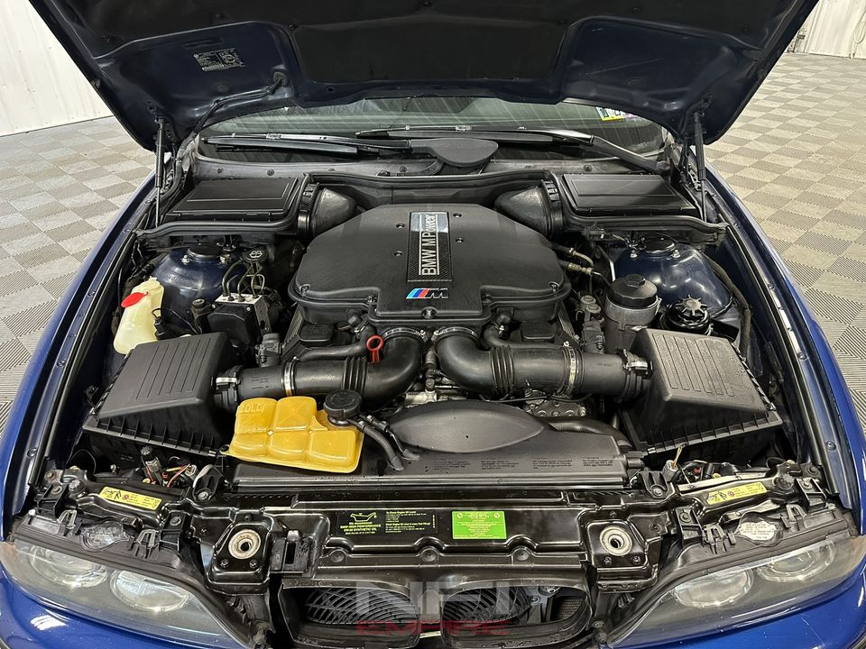 2002 BMW M5