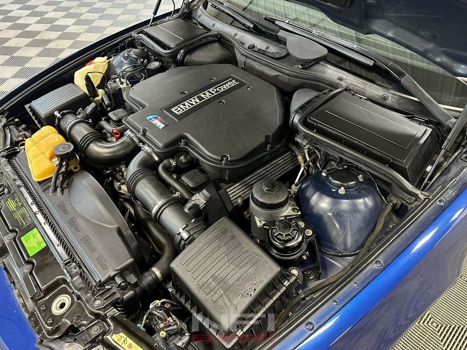 2002 BMW M5