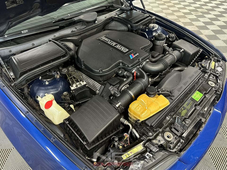 2002 BMW M5