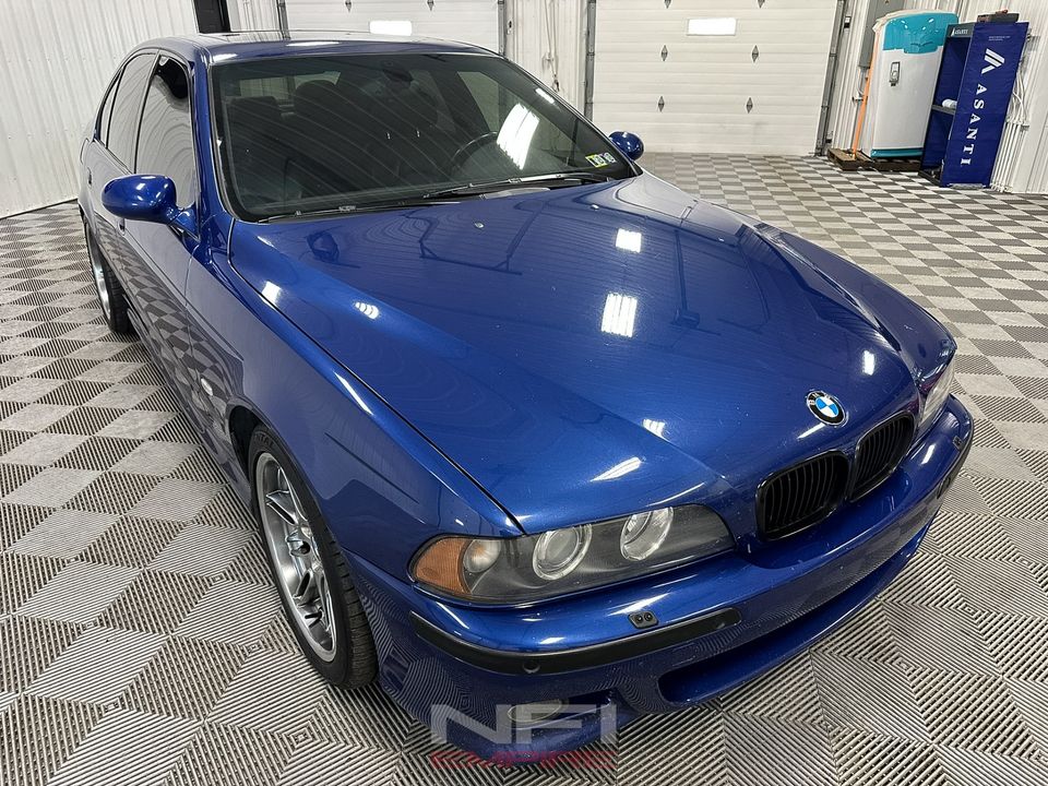 2002 BMW M5