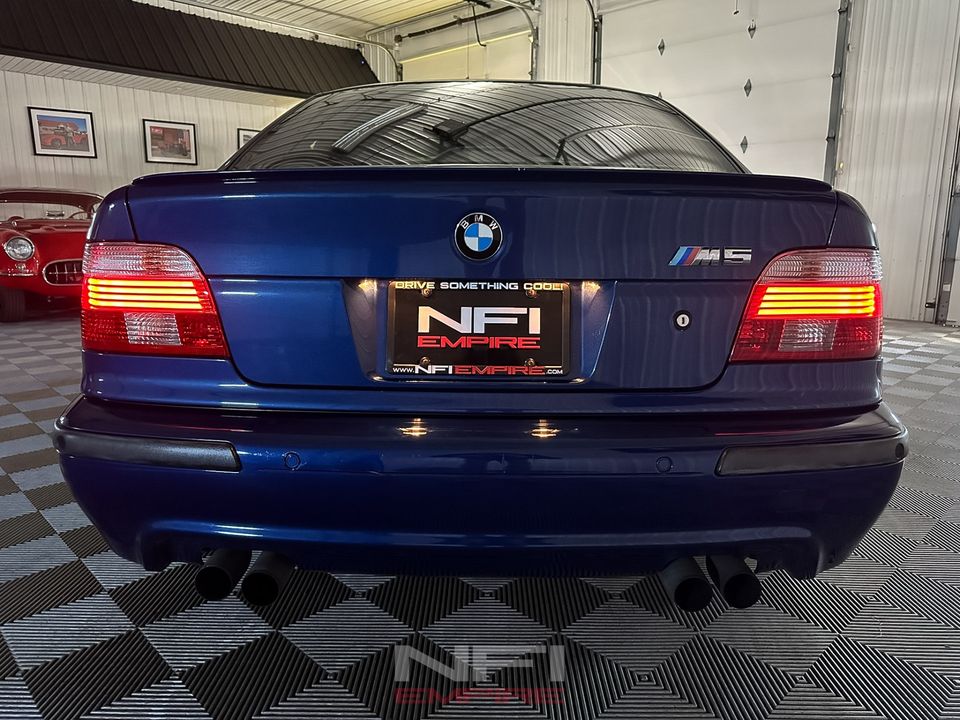 2002 BMW M5