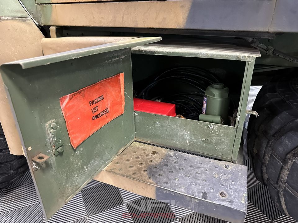 1990 AM General M35